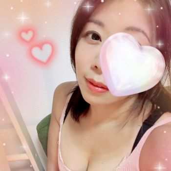 一年ぶりくらいにスポット出勤のひとみです🌸